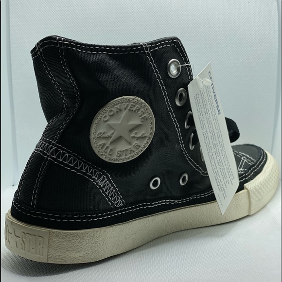 Converse - Picture 1 of 2